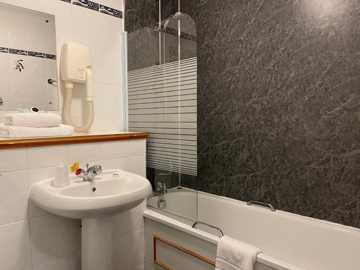 Castlecary House Hotel Экстерьер фото